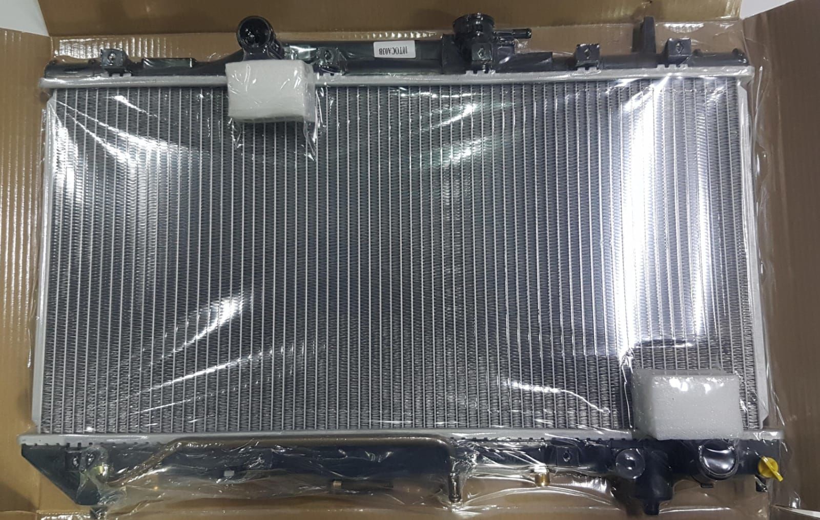 RADYATÖR CORONA/CARINA ST191 92-97 A/T otomatik vites