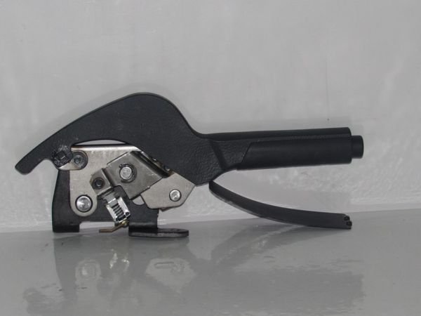 BONGO III 2004- EL FREN KOLU