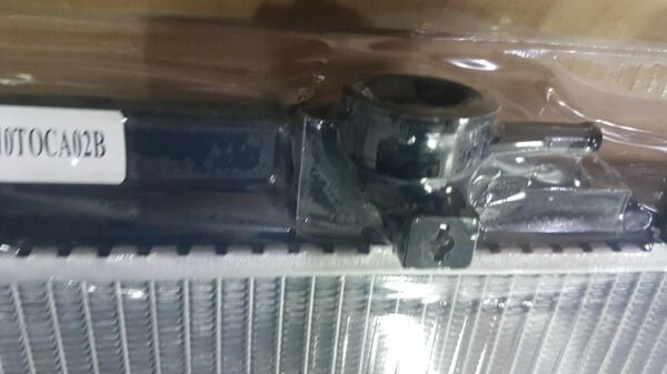 RADYATÖR su CORONA carina 92-97 M/T düz vites