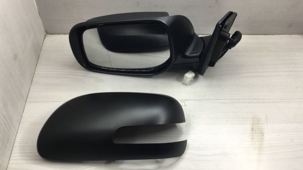 Ayna Avensis Sol 06-Elk