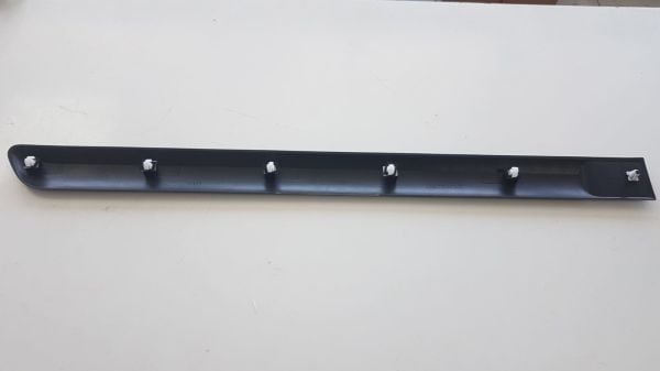 matrıx kapı bandı sol arka