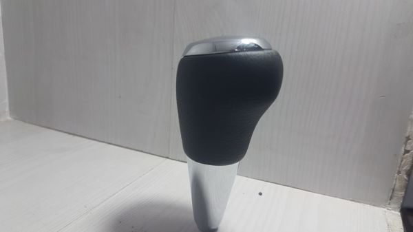 corolla vites topuzu otomatik krom 2013-