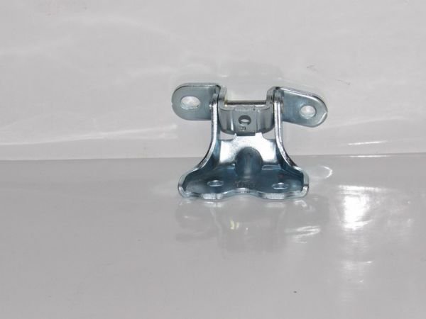 GETZ 03- ÖN KAPI MENTEŞESİ ALT SOL