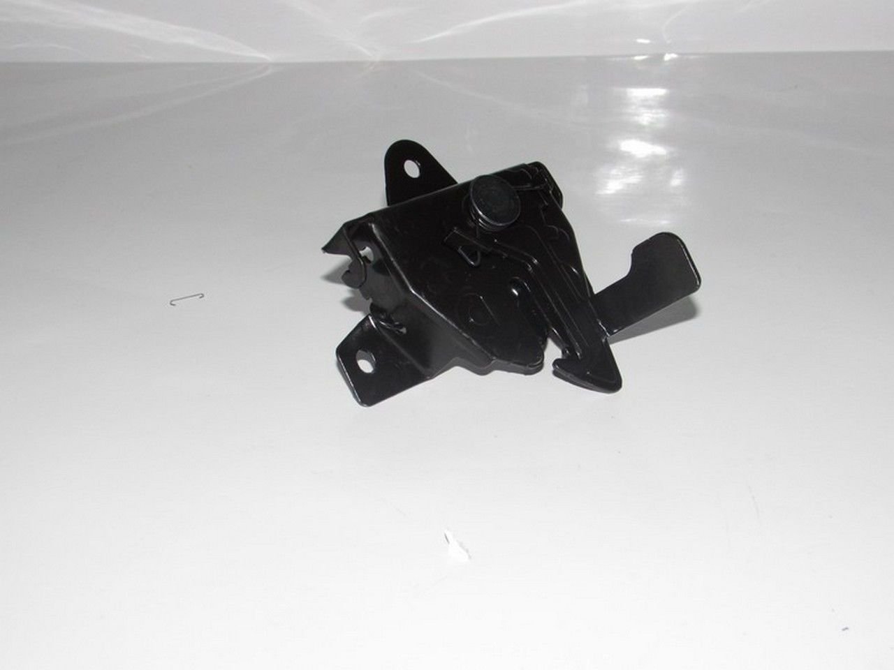 ACCENT 03-05 KAPUT KİLİDİ