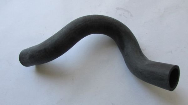 COROLLA DİZEL 07-14 RADYATÖR HORTUMU ALT