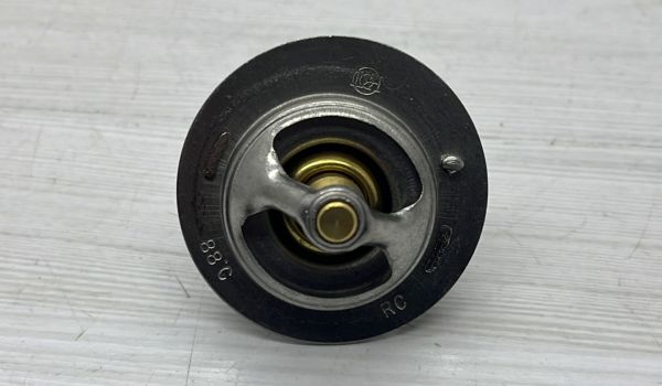 Termostat 323/626 88C