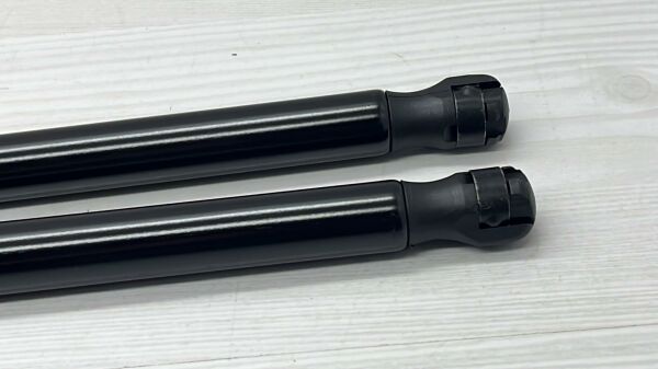 bagaj Amortisörü Qashqai 14- pistonu sag sol  90450-4ea1a