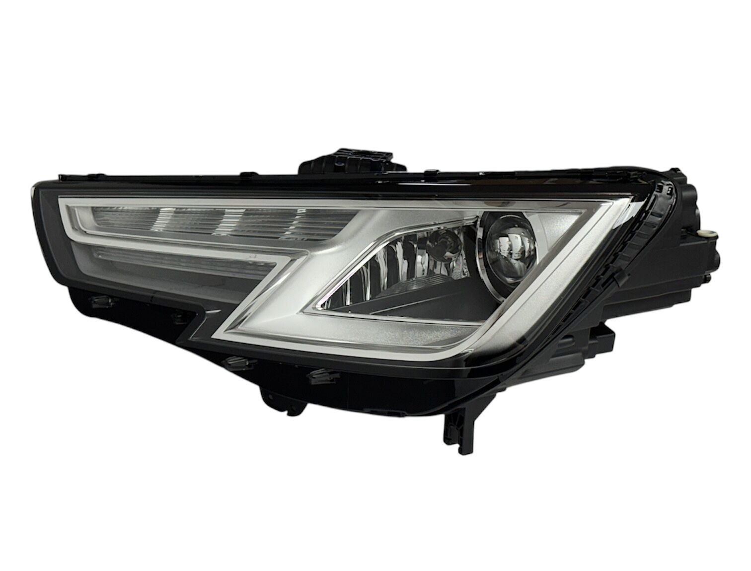 FAR A4 16-19 LH (YUVARLAK MERCEK/BEYİNSİZ