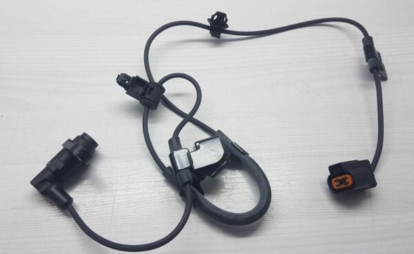 Abs Sensörü L200 2012- Arka Sol