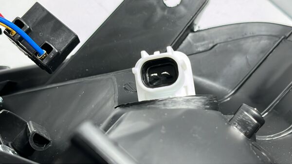 Far Era Sağ Sari Sinyalli Manuel