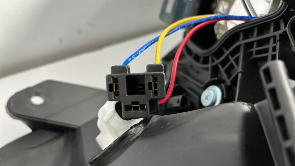 Far Era Sol Sari Sinyalli Manuel