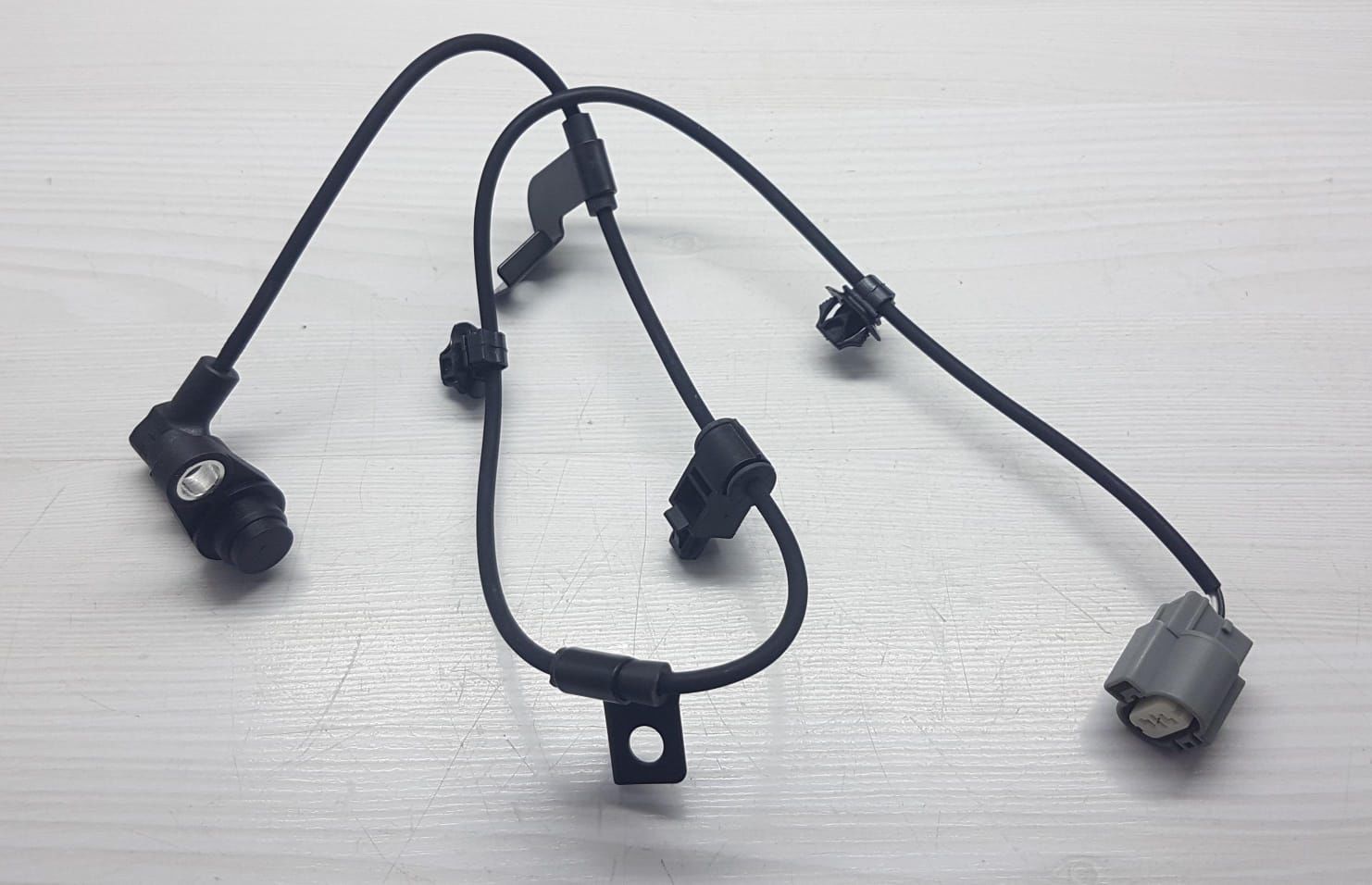 Abs Sensörü L200 2012- Arka Sağ