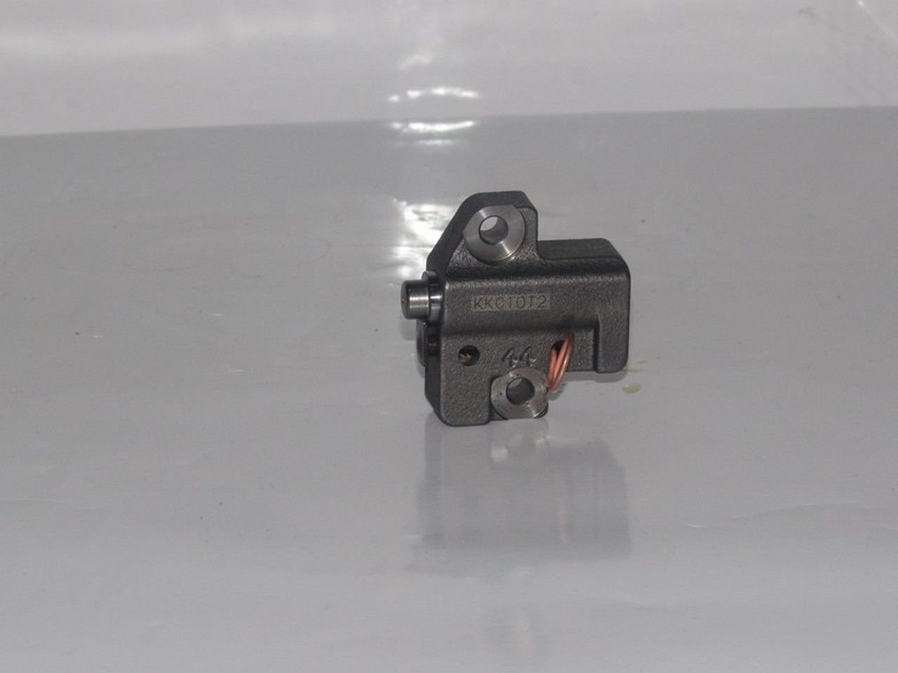 ACCENT BLUE 2011- / i20 / i30 / SONATA 2005- / ELANTRA 2011-2016 BENZİNLİ TRİGER KAYIŞ GERGİSİ