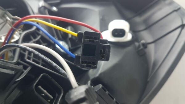 Far Era Sağ Beyaz Sinyalli Manuel