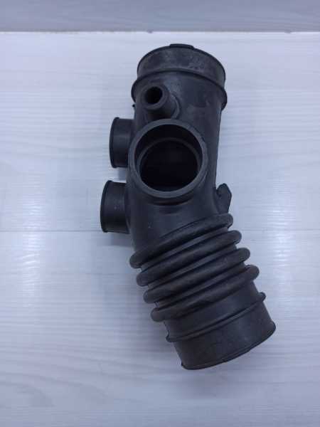 Corolla 1988-1991 Hava Filtre Hortumu Ae92