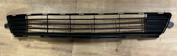 Tampon ızgarası Corolla 11-13 Ön
