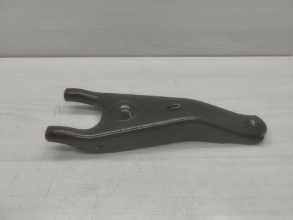 Debriyaj Çatali B2500/ ford ranger 96-05