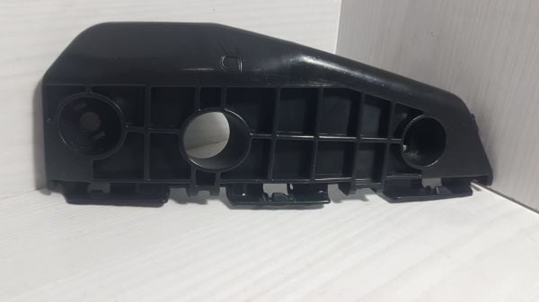 aurıs tampon braketi ön sol 2007-2011