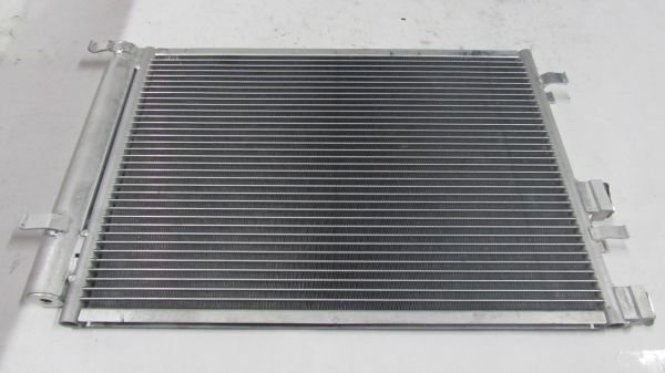 İ20 2008-2011 BENZİNLİ KLİMA RADYATÖRÜ