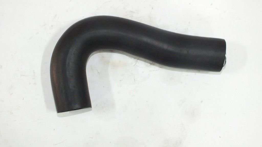 ISUZU 100P / ŞAMPİYON / NPR 66 RADYATÖR ÜST HORTUMU