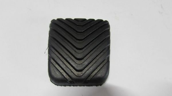 H 100 KMY 1997- DEBRİYAJ PEDAL LASTİĞİ