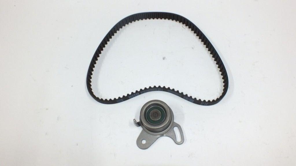 ACCENT 95-00 1.3 / 1.5 12V TRİGER SET ( GMB KAYIŞ - GMB RULMAN ) YEŞİL KUTU