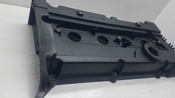 KULBUTÖR KAPAGI ACCENT 00- 1.5/ 03-06 1.6/ELANTRA MOTOR ÜST YAĞ KAPAK