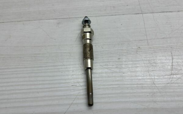 Kizdirma Buji Hilux/Hiace 11V.