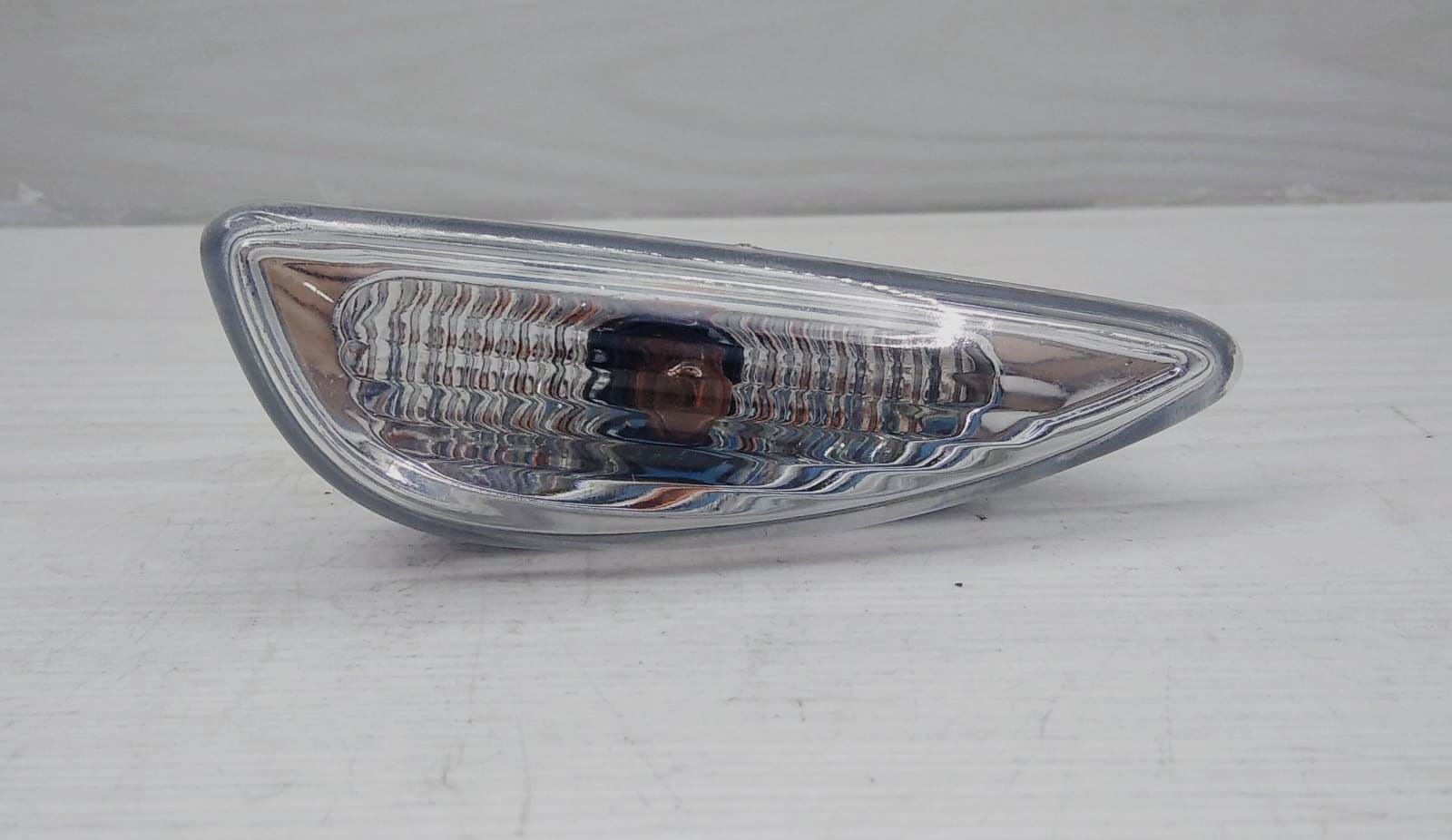 Çamurluk Sinyali Blue/i20 08-13 Sağ