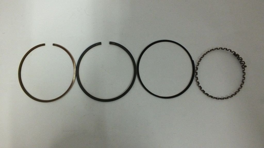 COROLLA 1.3 KARB. 2E 73.50 MM ( TP JAPON SEGMAN ) SEGMAN 050