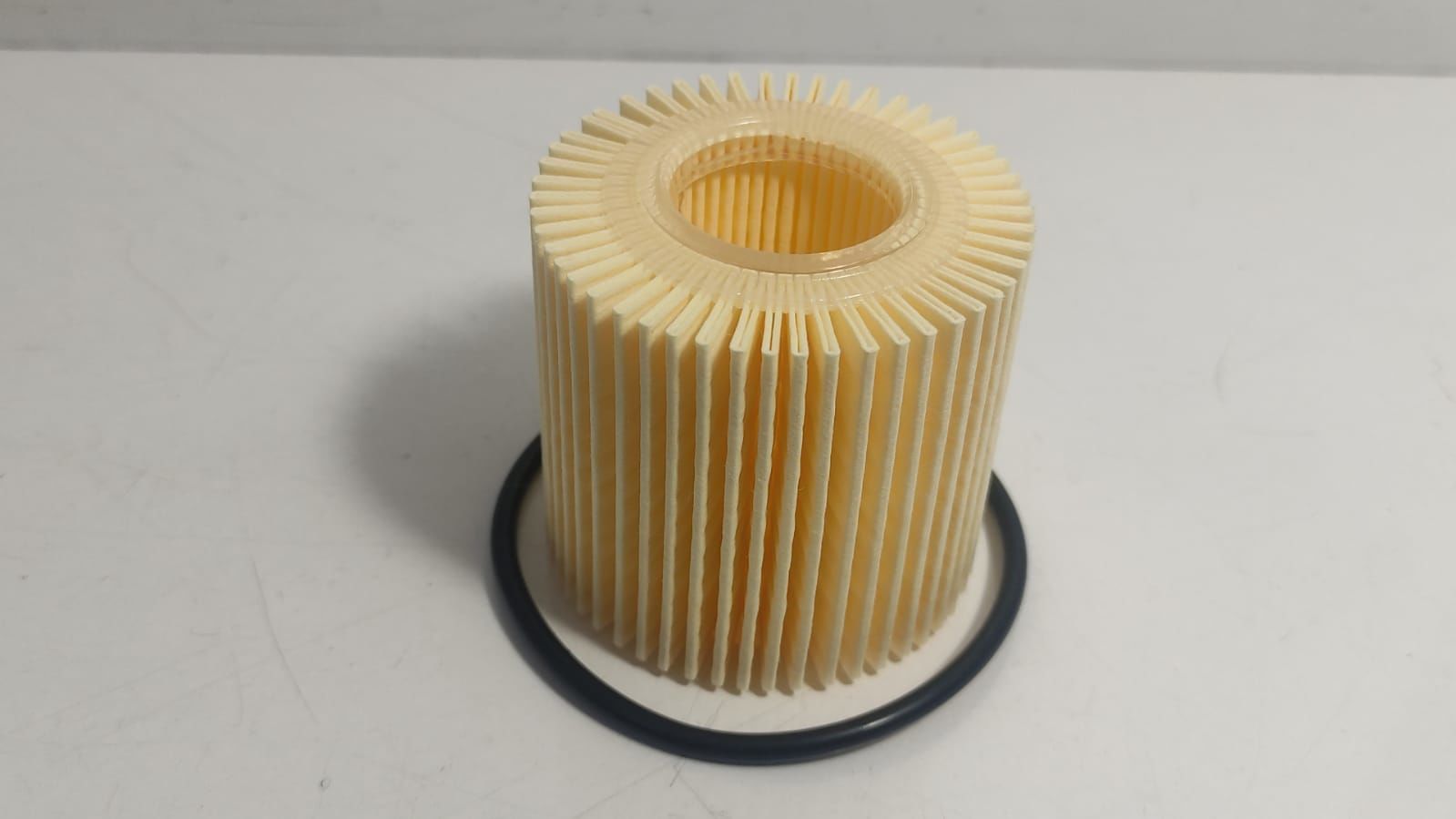 Yağ Filtre Corolla 10>/Auris Benzinli