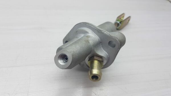 Üst Merkez Primera 96-01