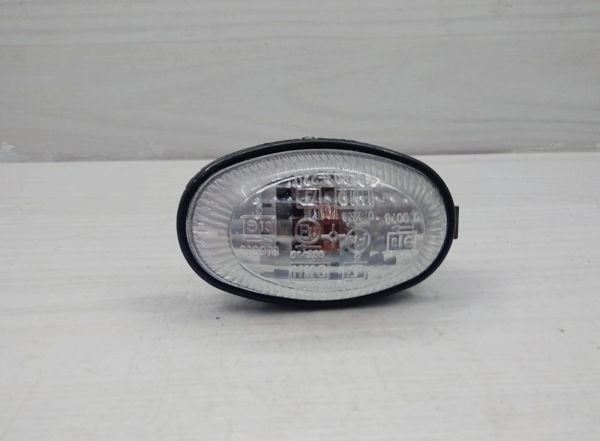 Çamurluk Sinyali Accent 00-02 Beyaz