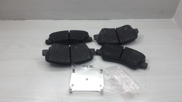 Balata Ön i20 / Blue 14- Delikli