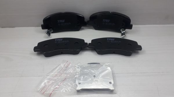 Balata Ön i20 / Blue 14- Delikli