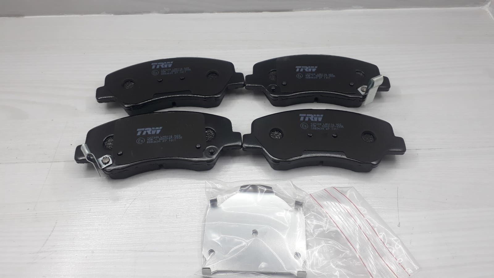 Balata Ön i20 / Blue 14- Delikli