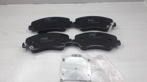 Balata Ön i20 / Blue 14- Delikli