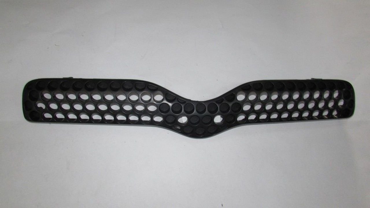 YARIS 2000-2003 PANJUR ÖN SİYAH