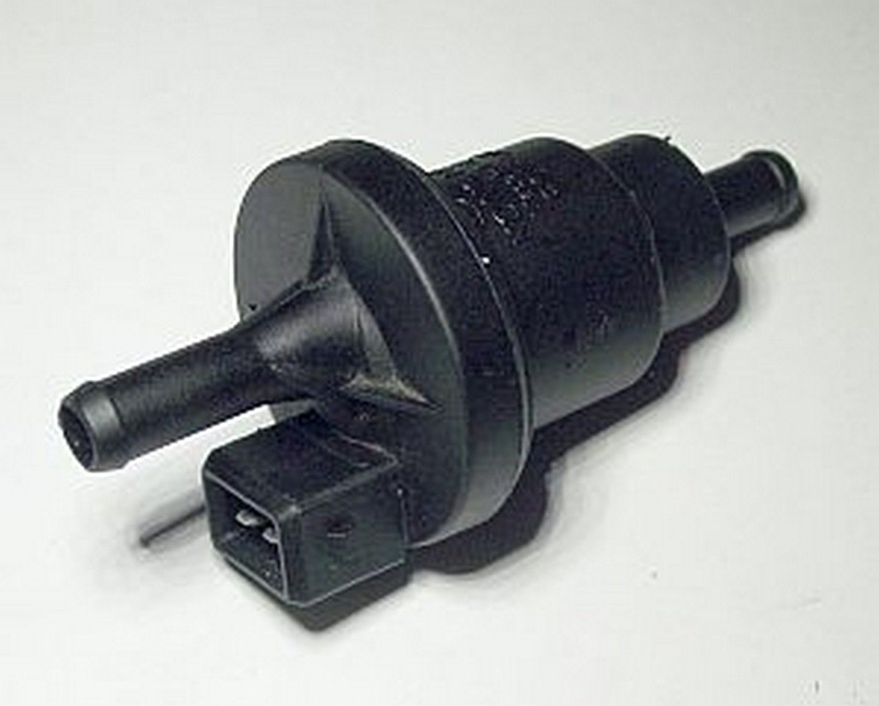 SONATA 2,0 1999- / OPTIMA 2000-2005 / ACCENT EMİŞ KONTROL VALFI