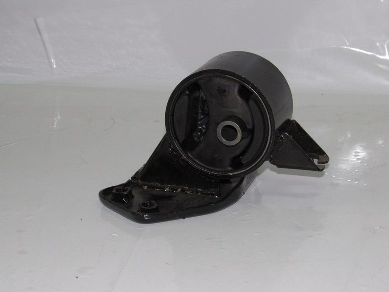 ACCENT 2003- BENZİNLİ DÜZ MOTOR TAKOZU