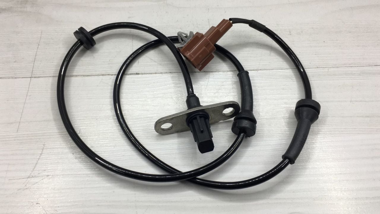 Abs Sensoru Navara Sol Arka