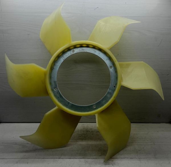 Fan Pervanesi L200 06= Triton