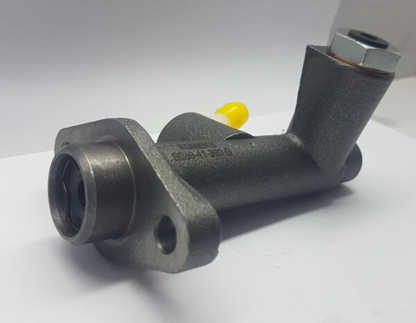 ÜST MERKEZ E2200/BONGO/BESTA/CERES 2.4 debriyaj merkezi