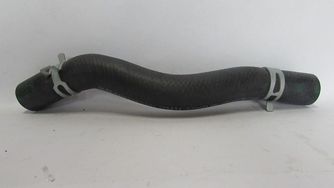 ELANTRA 2016- BENZİNLİ RADYATÖR ÜST HORTUMU