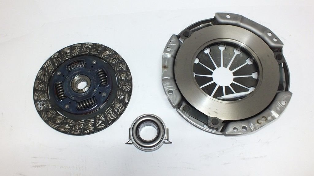 COROLLA 1.3 2E 88-98 ( 88-98 ) ( 200 MM ) DEBRİYAJ SETİ RULMANLI