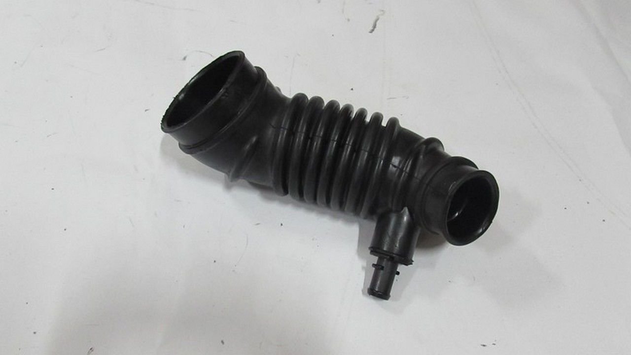 L200 2.4 DID EURO-5 2010-2015 HAVA FİLTRE HORTUMU