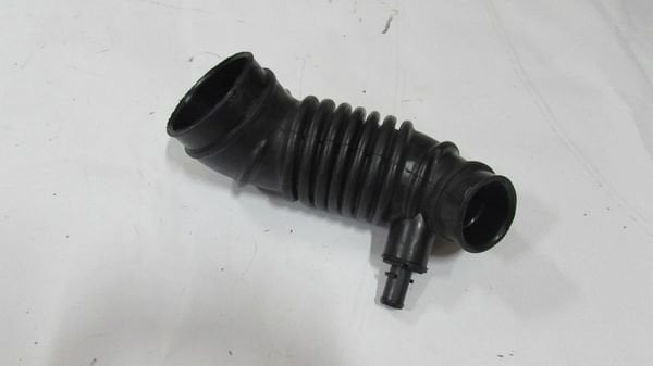 L200 2.4 DID EURO-5 2010-2015 HAVA FİLTRE HORTUMU