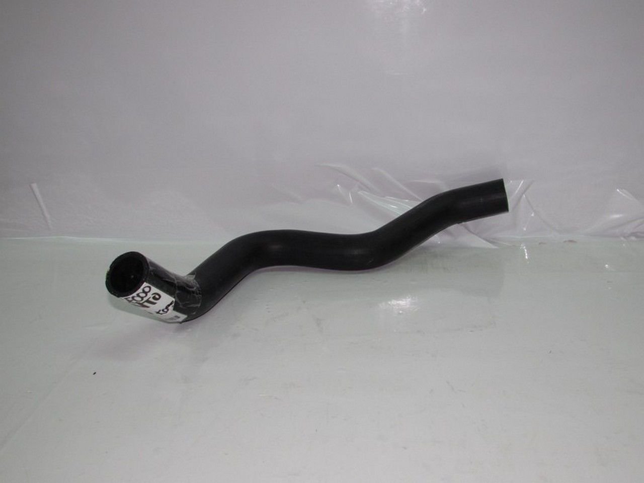 SORENTO RADYATÖR ALT HORTUMU