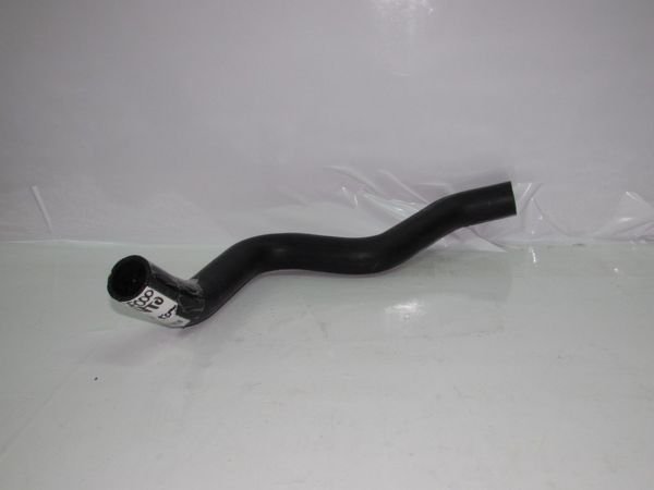 SORENTO RADYATÖR ALT HORTUMU