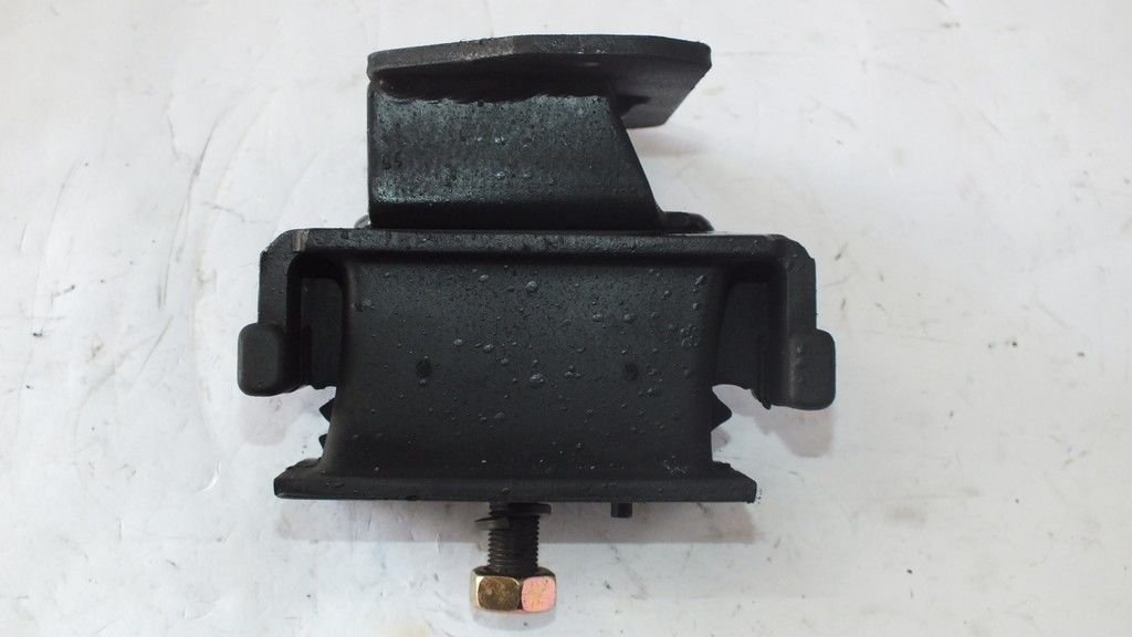 ISUZU EURO3  NQR YM / TURKUAZ / MOTOR TAKOZU SOL